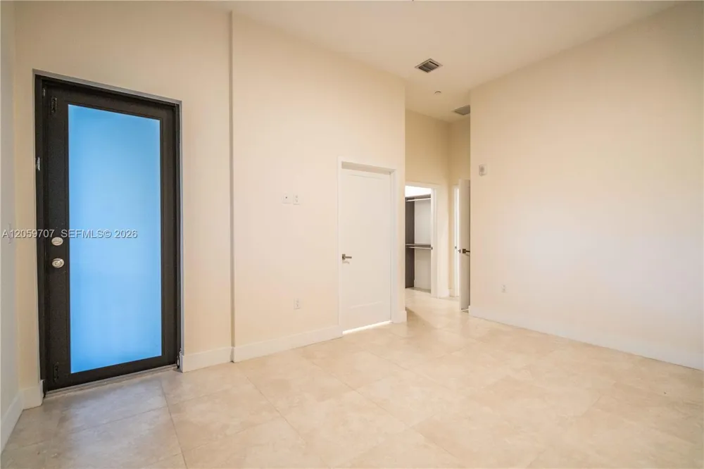 1091 Galiano St #102 Coral Gables, FL 33134