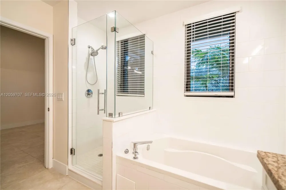 1091 Galiano St #102 Coral Gables, FL 33134