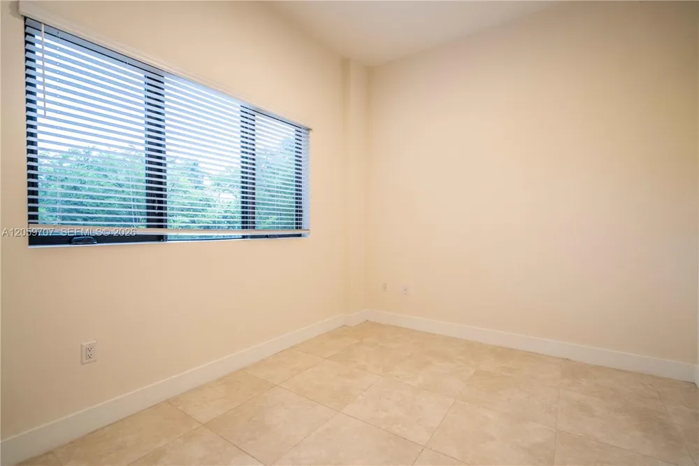 1091 Galiano St #102 Coral Gables, FL 33134