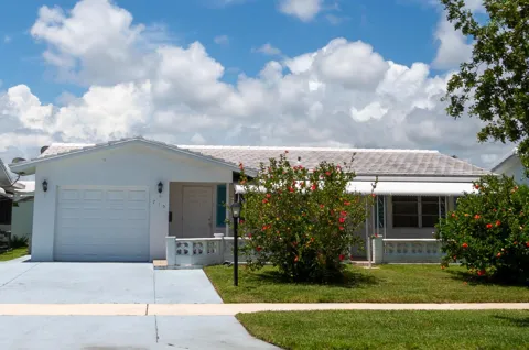 715 SW 18TH STREET