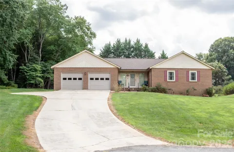 220 Sherwood Drive #22