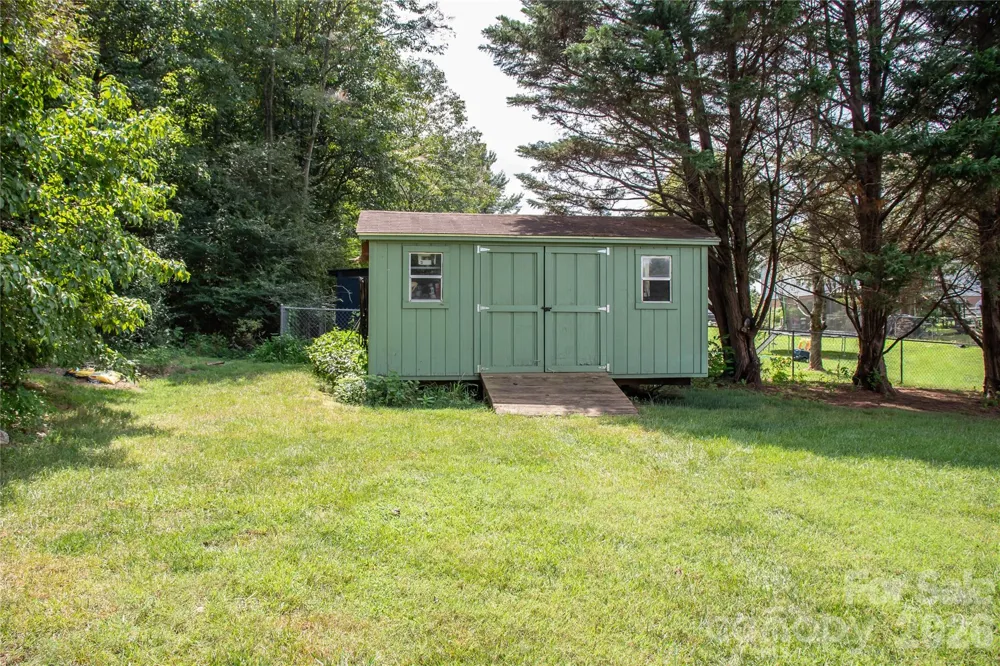 220 Sherwood Drive #22 Taylorsville, NC 28681