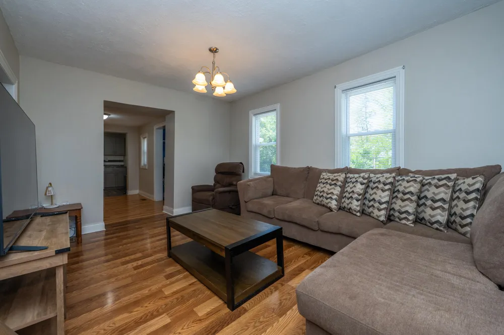 216 Congress Street Watervliet, MI 49098