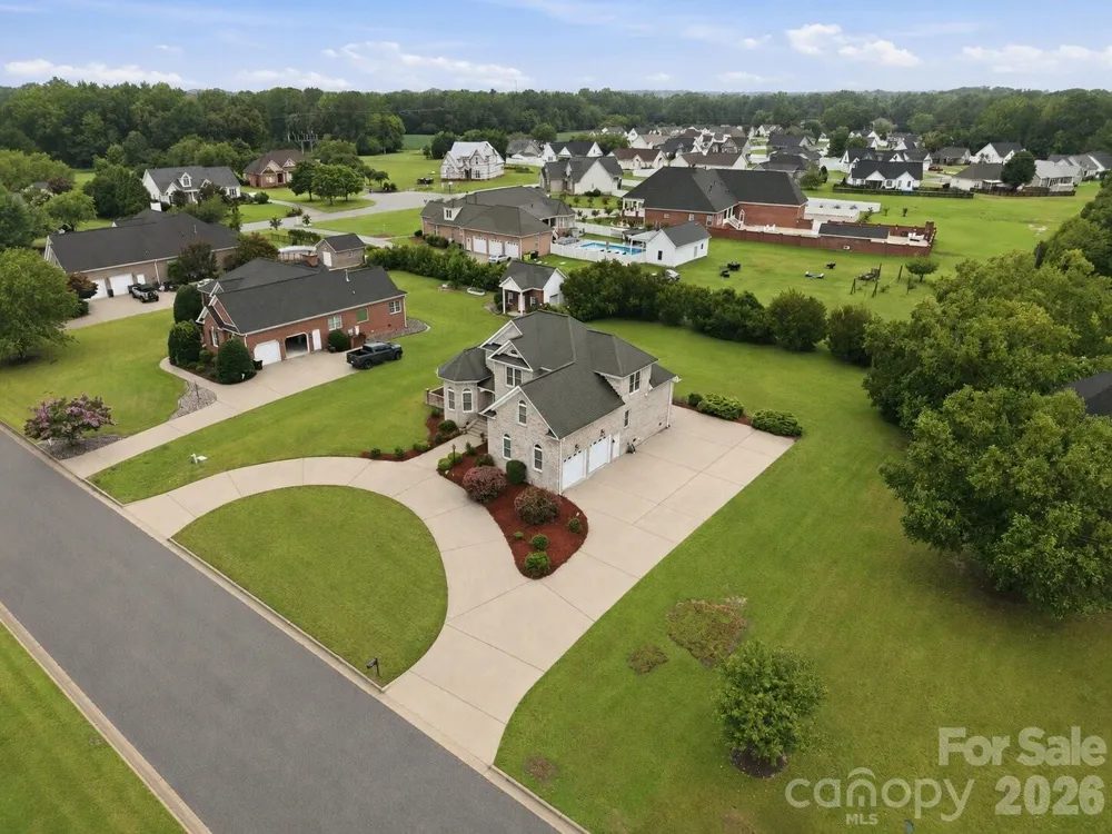 4412 Parker Court Farmville, NC 27828