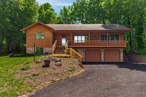 487 Shorewood Drive