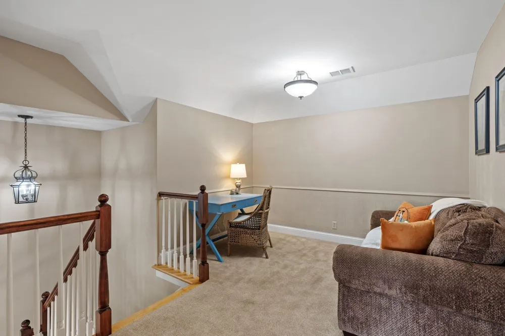 592 County Road 24 Wayzata, MN 55391
