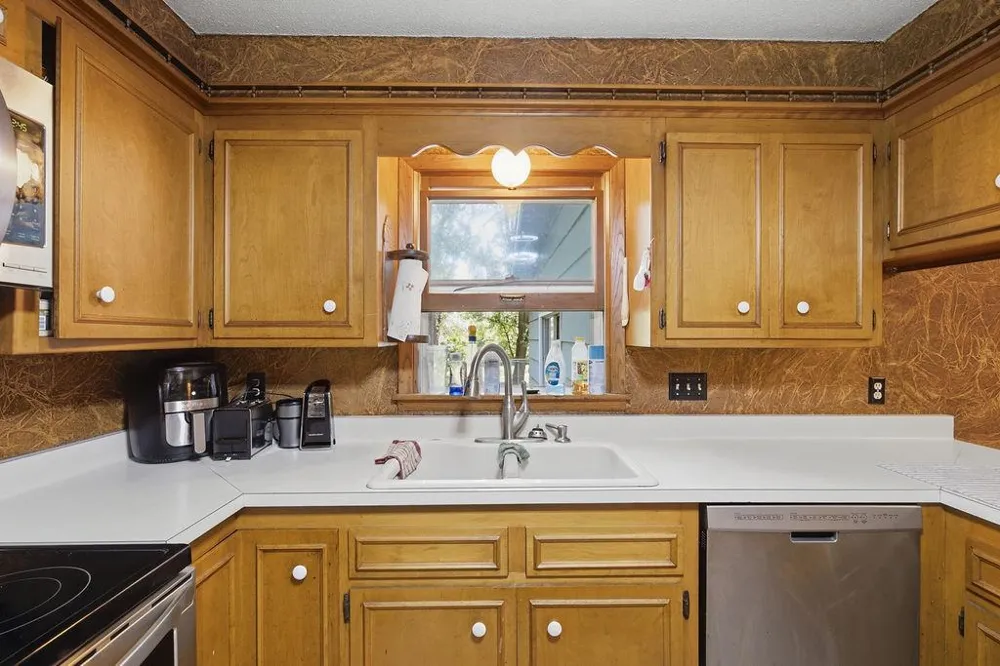2814 Crosstown Boulevard NE Andover, MN 55304