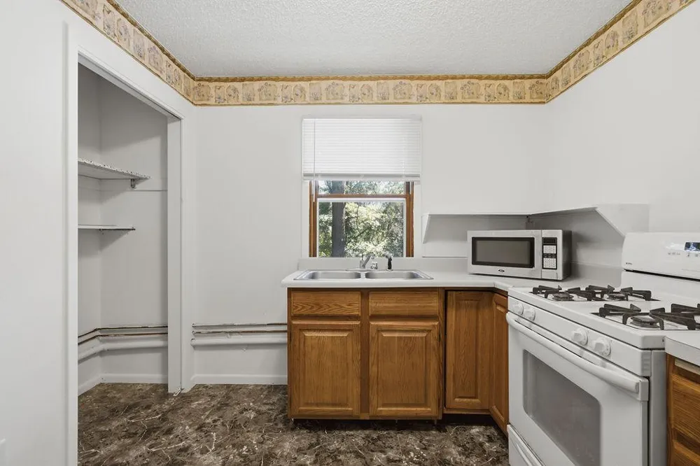 2814 Crosstown Boulevard NE Andover, MN 55304