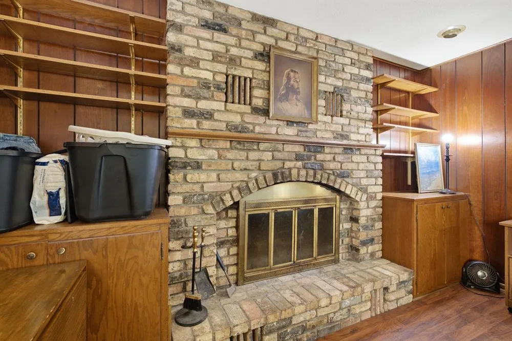 2814 Crosstown Boulevard NE Andover, MN 55304