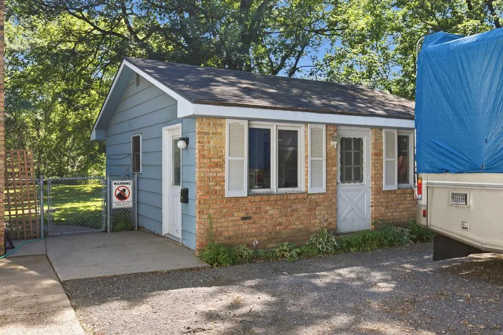 2814 Crosstown Boulevard NE Andover, MN 55304
