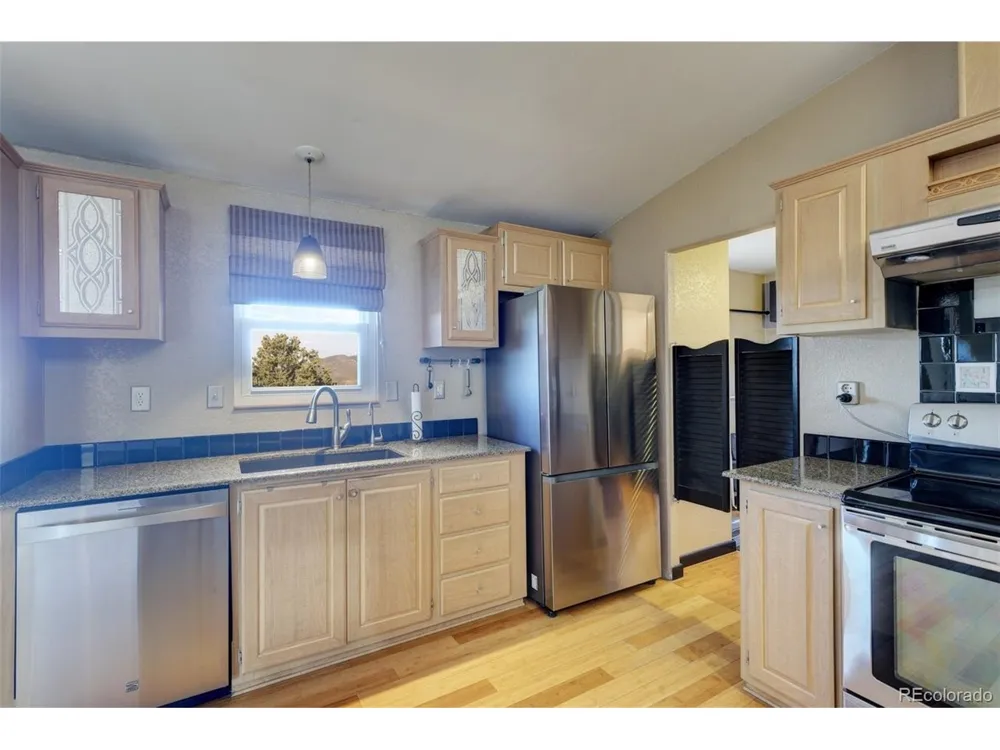 33171 Elk Park Road Trinidad, CO 81082