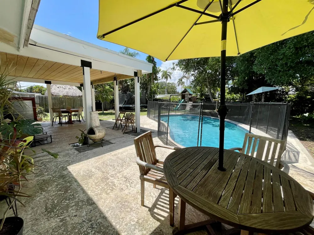 415 Beacon Street Tequesta, FL 33469