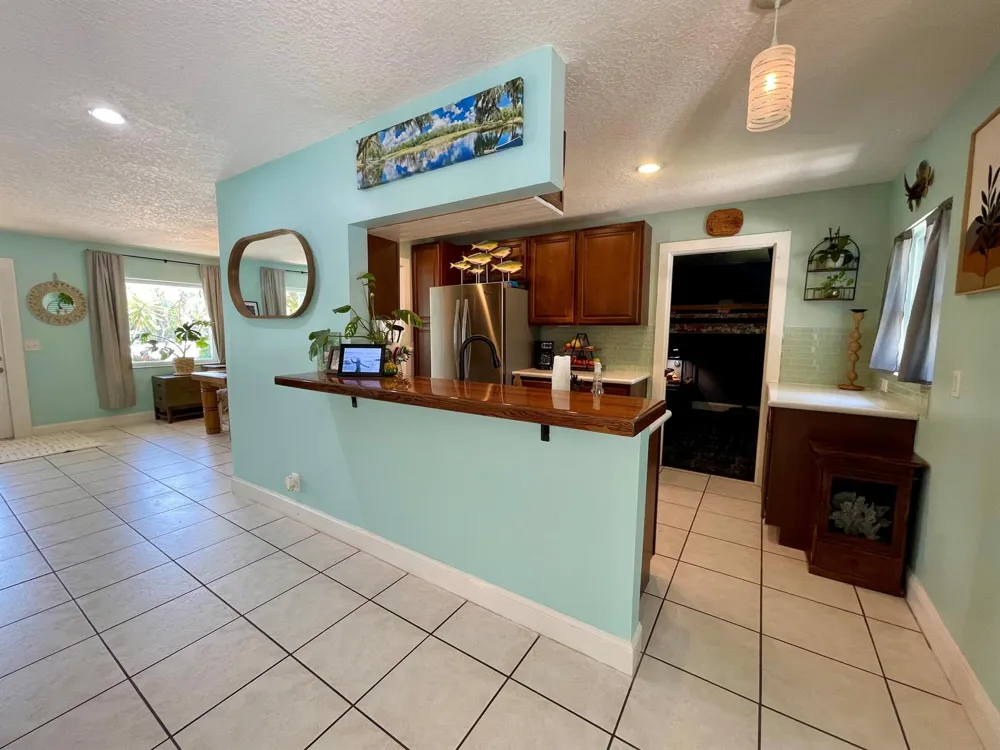 415 Beacon Street Tequesta, FL 33469