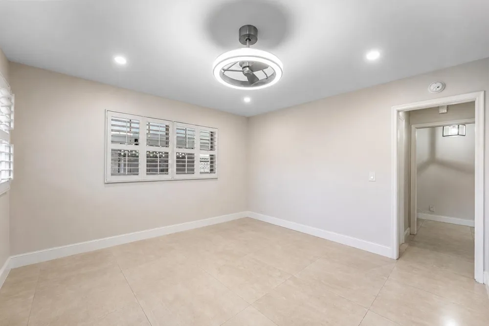 362 Yorktowne Circle Atlantis, FL 33462