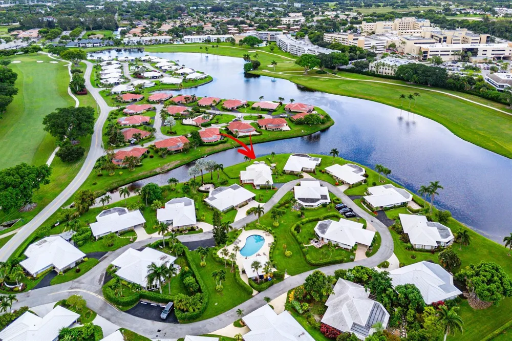 362 Yorktowne Circle Atlantis, FL 33462