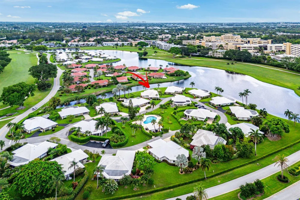 362 Yorktowne Circle Atlantis, FL 33462