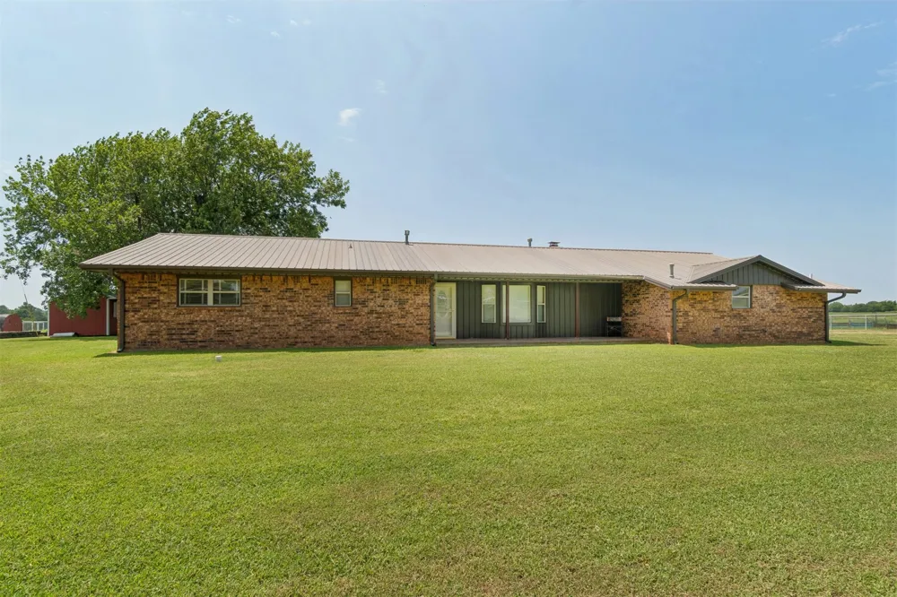 344701 E 750 ROAD Agra, OK 74824