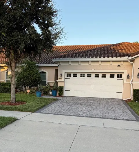 2821 PLYMOUTH PLACE