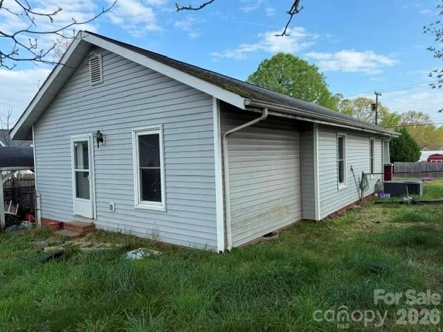 1506 Moose Road Kannapolis, NC 28083