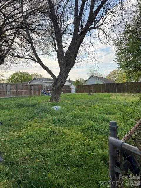 1506 Moose Road Kannapolis, NC 28083