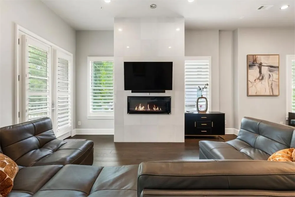 878 3rd Street Alpharetta, GA 30009
