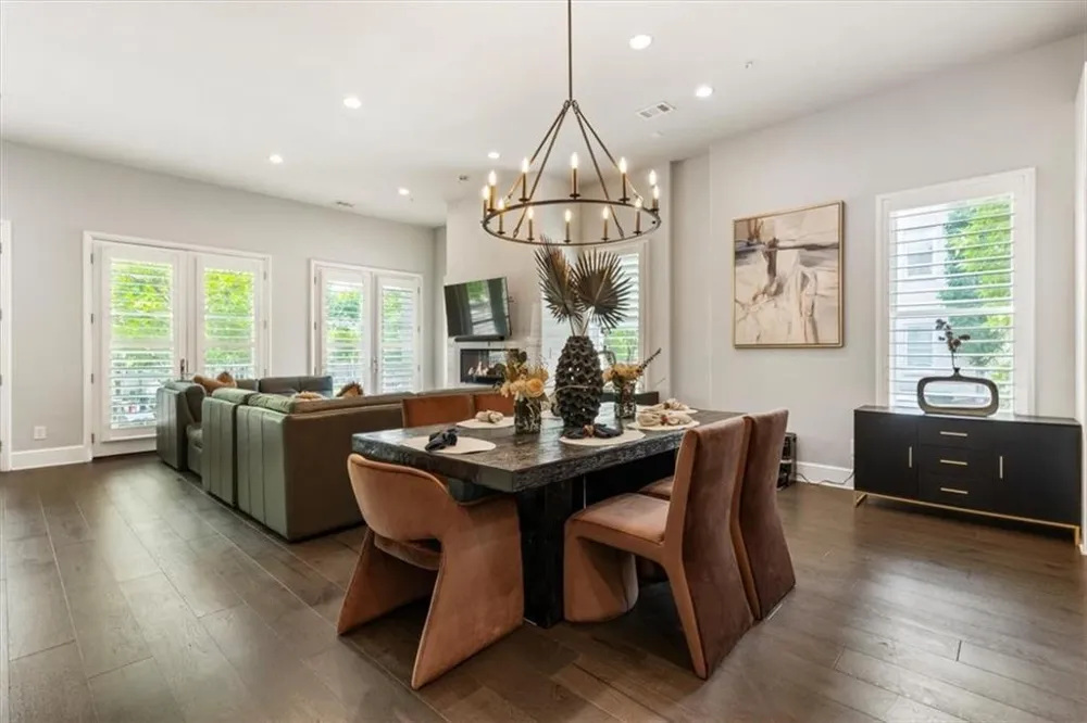 878 3rd Street Alpharetta, GA 30009