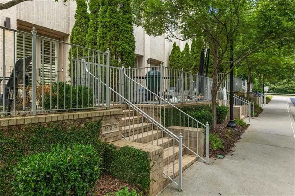 878 3rd Street Alpharetta, GA 30009