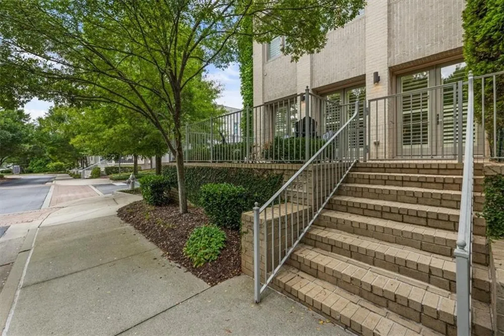 878 3rd Street Alpharetta, GA 30009