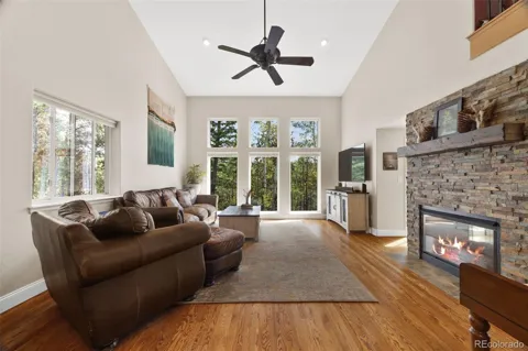 11512 Hannah Drive