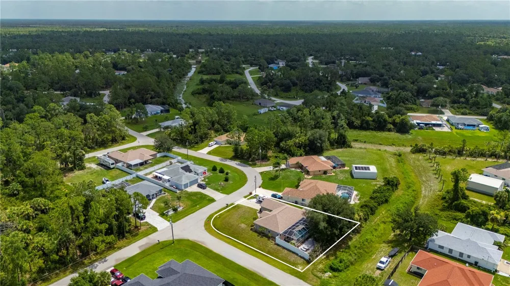 5615 MOJAVE AVENUE North Port, FL 34288