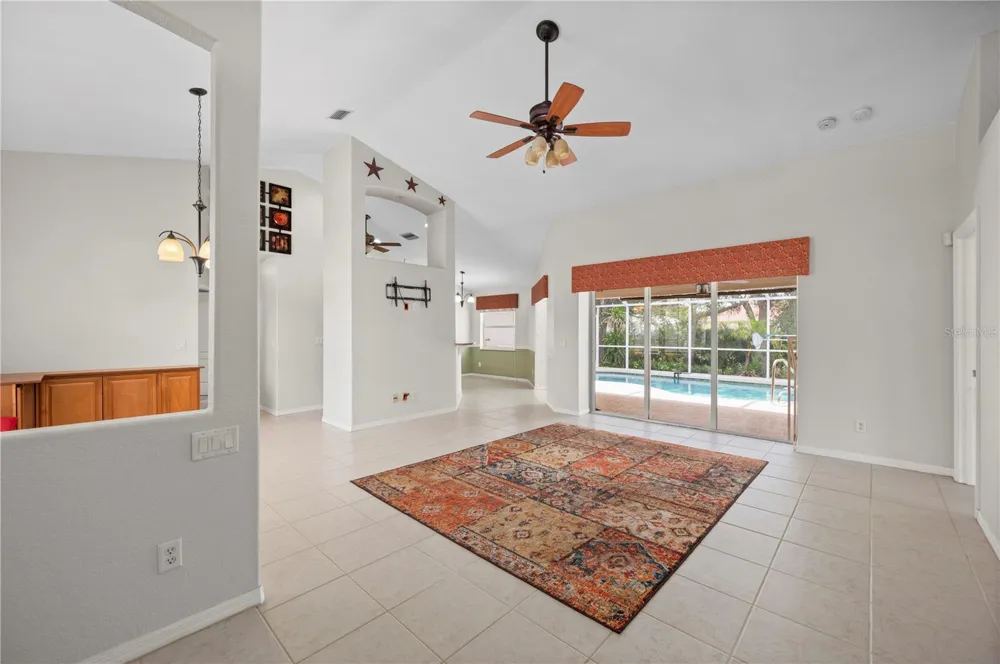 5615 MOJAVE AVENUE North Port, FL 34288
