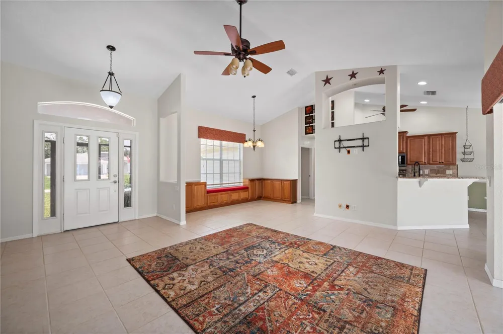 5615 MOJAVE AVENUE North Port, FL 34288