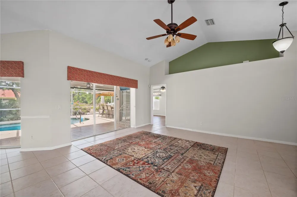 5615 MOJAVE AVENUE North Port, FL 34288