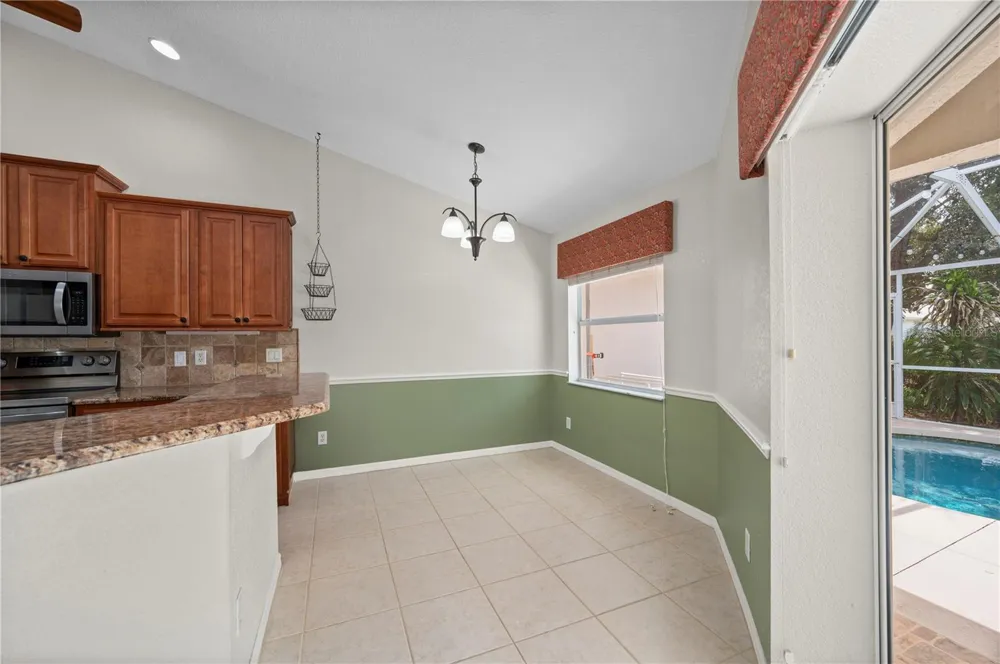 5615 MOJAVE AVENUE North Port, FL 34288