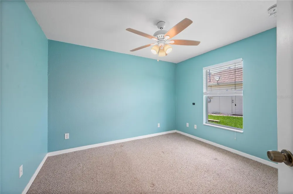 5615 MOJAVE AVENUE North Port, FL 34288