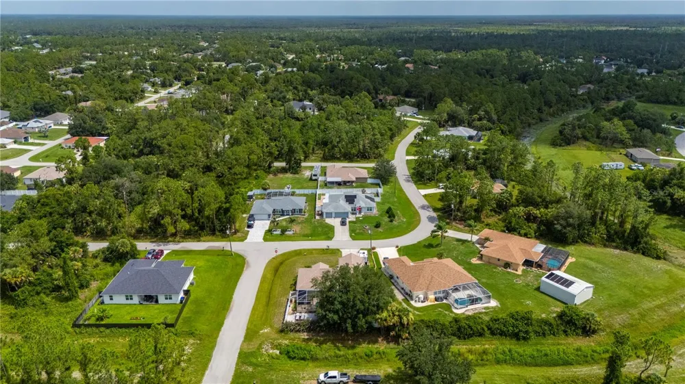 5615 MOJAVE AVENUE North Port, FL 34288