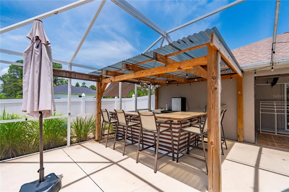 5615 MOJAVE AVENUE North Port, FL 34288
