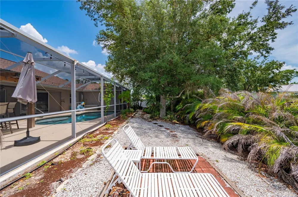 5615 MOJAVE AVENUE North Port, FL 34288