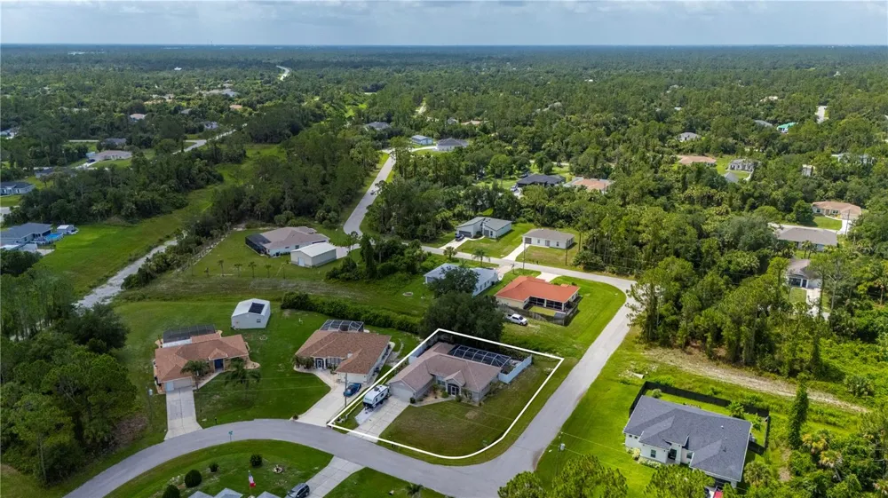 5615 MOJAVE AVENUE North Port, FL 34288