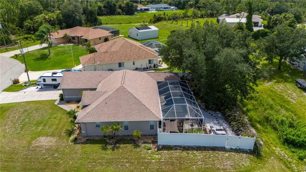 5615 MOJAVE AVENUE North Port, FL 34288