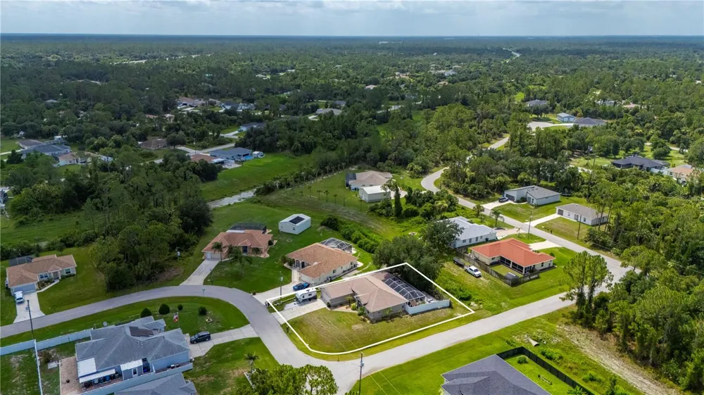 5615 MOJAVE AVENUE North Port, FL 34288