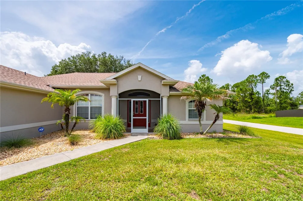 5615 MOJAVE AVENUE North Port, FL 34288
