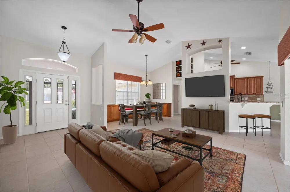 5615 MOJAVE AVENUE North Port, FL 34288