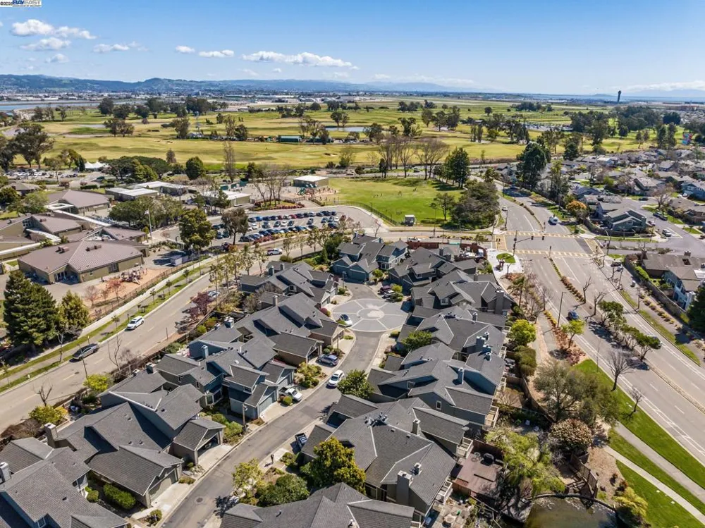 167 Purcell Dr Alameda, CA 94502