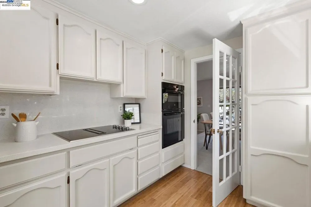 167 Purcell Dr Alameda, CA 94502