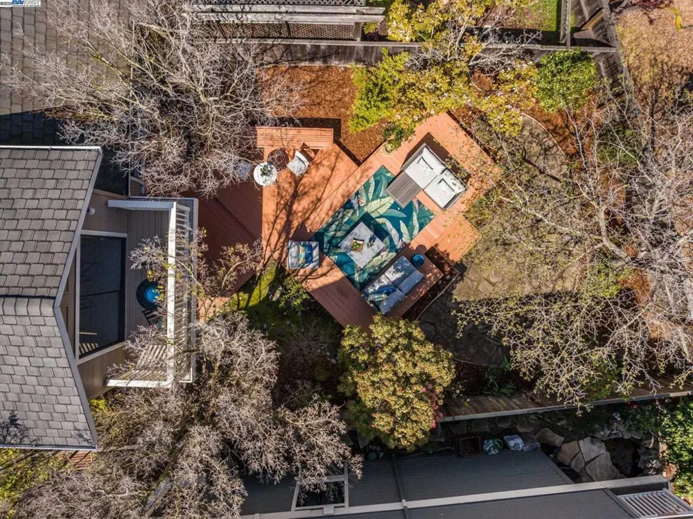 167 Purcell Dr Alameda, CA 94502