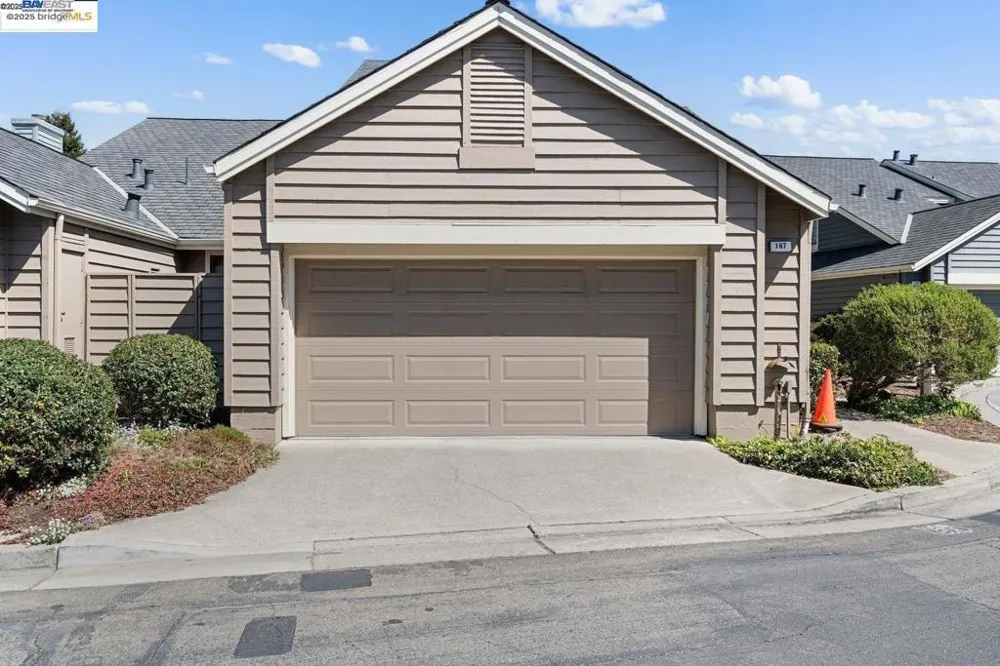 167 Purcell Dr Alameda, CA 94502