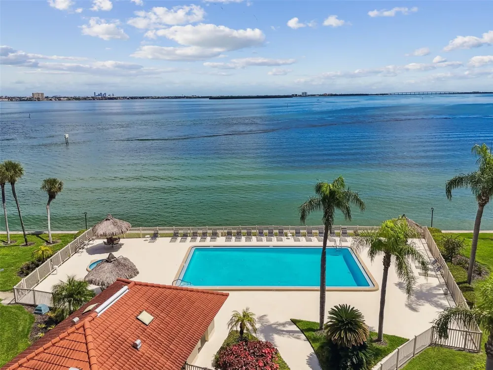103 1ST STREET E #115 St Petersburg, FL 33715
