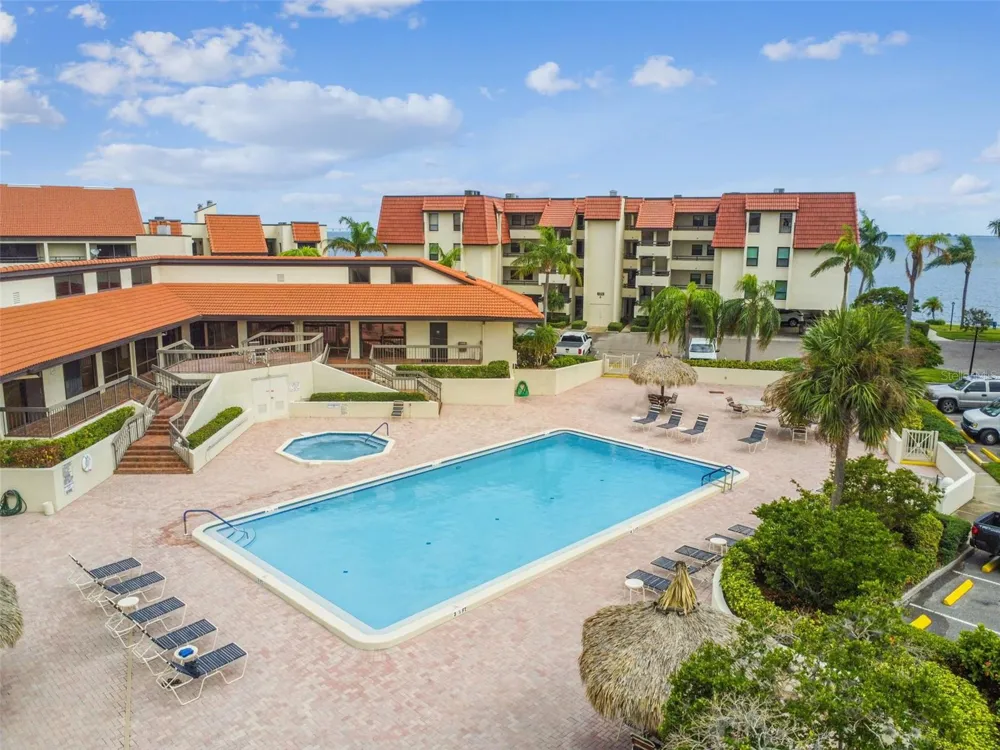 103 1ST STREET E #115 St Petersburg, FL 33715