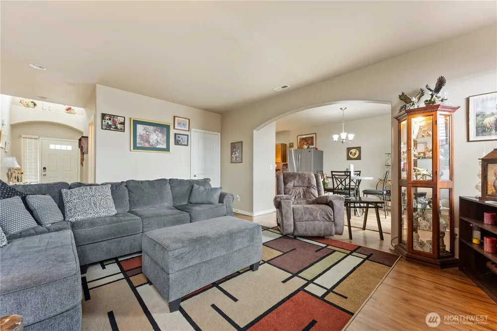 521 Florida Drive Moses Lake, WA 98837